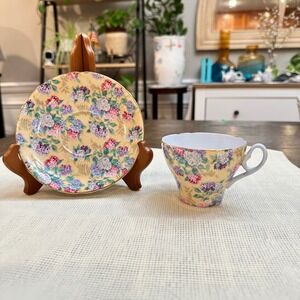 Shelley Summer Glory Yellow Floral Tea Cup and Saucer with Gold Trims‎ Vintage